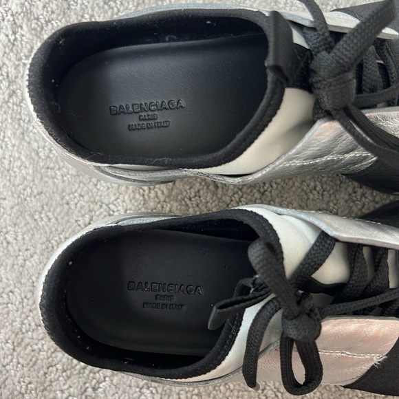 Balenciaga Race Runner Sneakers - Picture 5 of 6